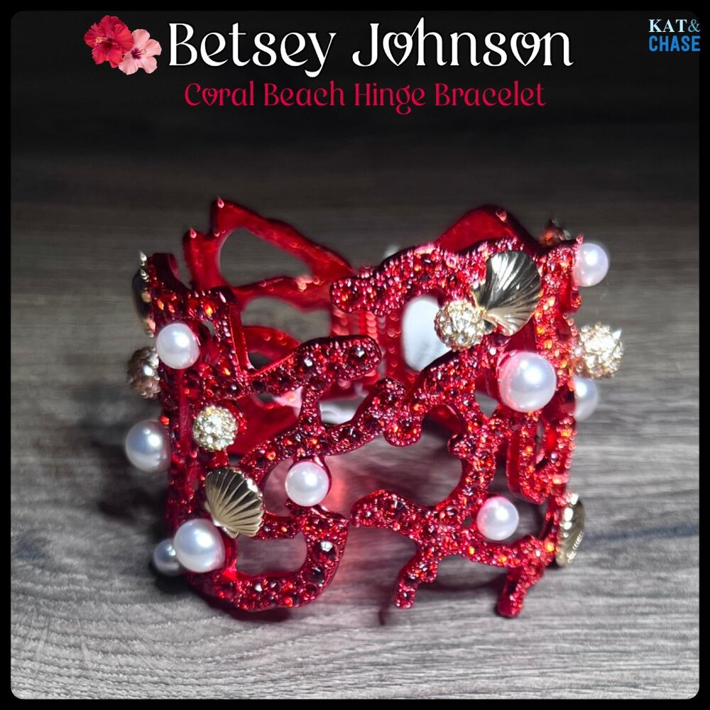 NWT Betsey Johnson Coral Hinge Bracelet Red Pearl Seashell Crystal Beach Seas